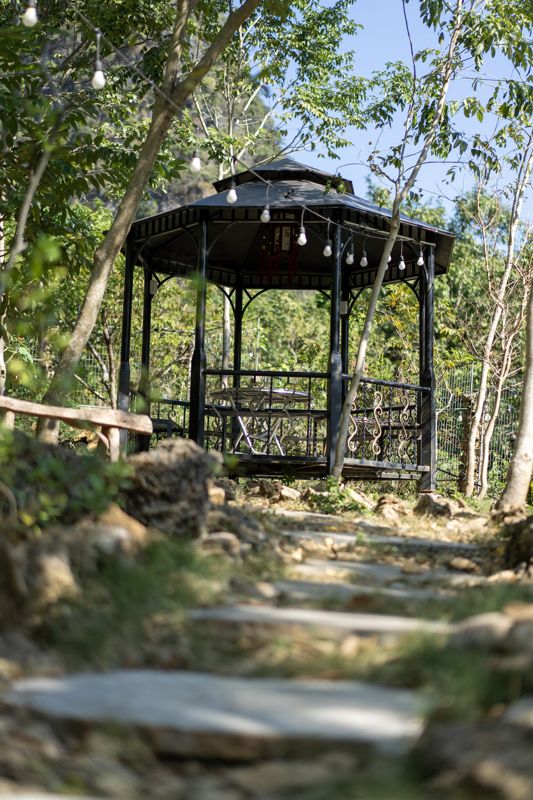 Chòi nghỉ trong vườn